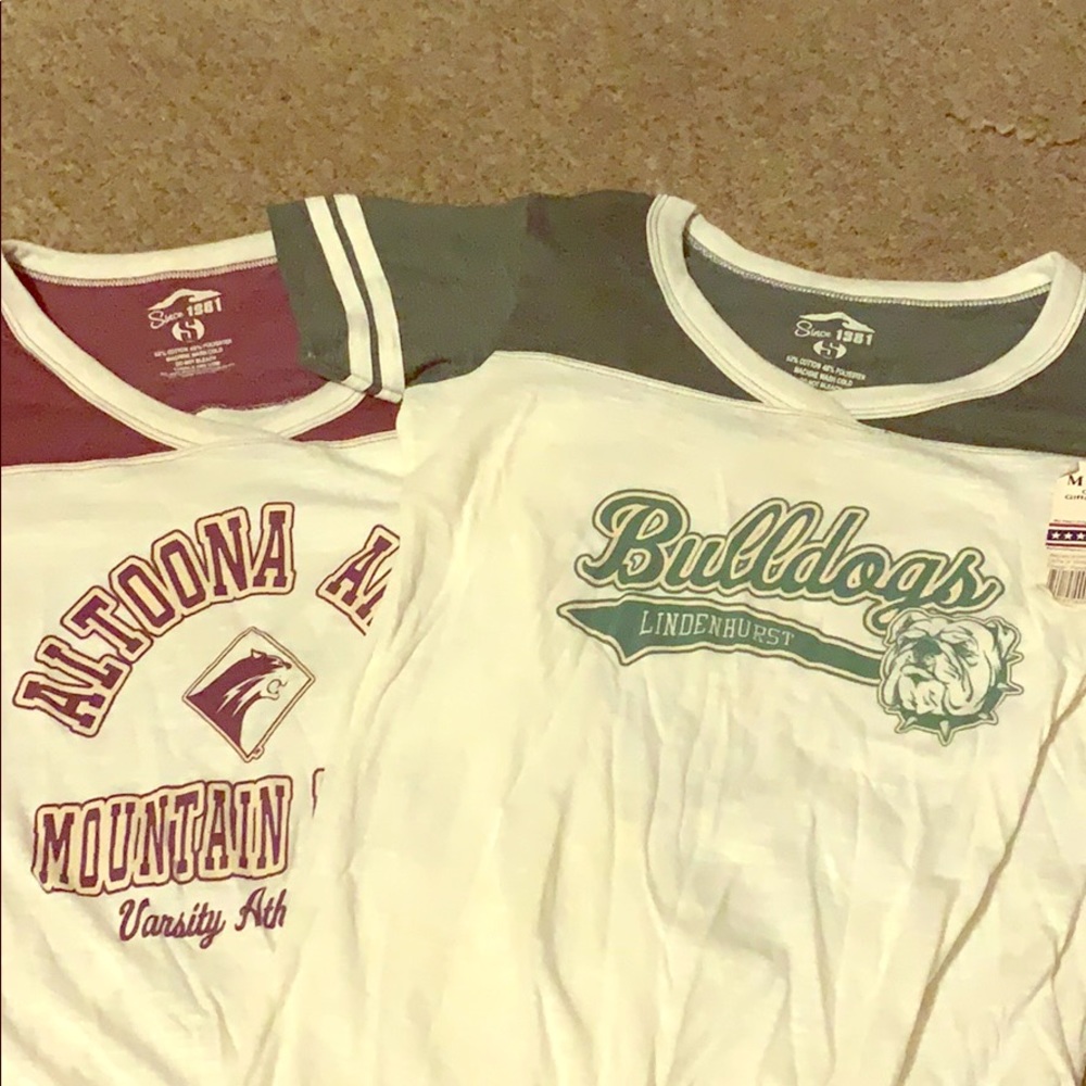 Tee shirts